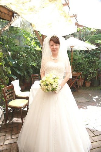 ブライダル写真 撮影場所 レストラン ガーデン２